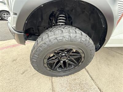 2023 Ford F-150 Raptor R   - Photo 12 - San J Uan, TX 78589