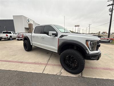 2023 Ford F-150 Raptor R   - Photo 9 - San J Uan, TX 78589