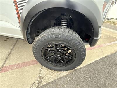 2023 Ford F-150 Raptor R   - Photo 21 - San J Uan, TX 78589