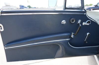 1965 Mercedes-Benz 220B SE   - Photo 35 - San J Uan, TX 78589