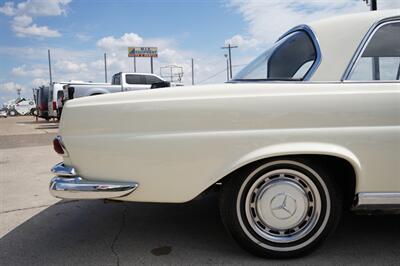 1965 Mercedes-Benz 220B SE   - Photo 17 - San J Uan, TX 78589