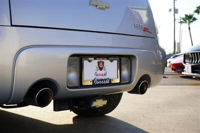 2005 Chevrolet SSR LS   - Photo 11 - San J Uan, TX 78589