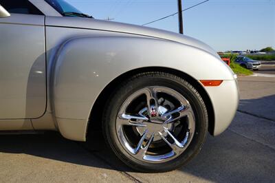 2005 Chevrolet SSR LS   - Photo 20 - San J Uan, TX 78589