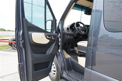 2019 Mercedes-Benz Sprinter 3500XD  Custom - Photo 32 - San J Uan, TX 78589