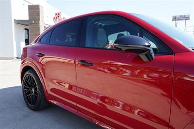 2022 Porsche Cayenne GTS Coupe   - Photo 18 - San J Uan, TX 78589