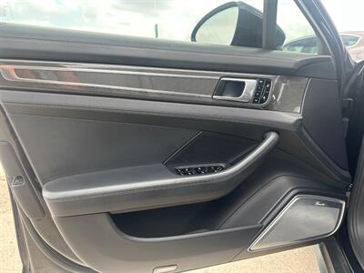 2018 Porsche Panamera Turbo   - Photo 22 - San J Uan, TX 78589
