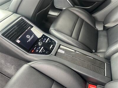 2018 Porsche Panamera Turbo   - Photo 25 - San J Uan, TX 78589