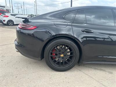 2018 Porsche Panamera Turbo   - Photo 9 - San J Uan, TX 78589