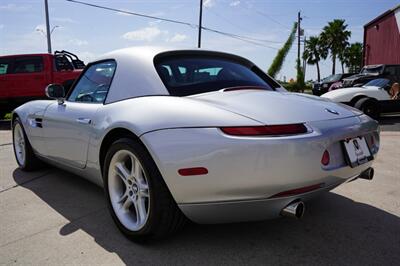 2001 BMW Z8   - Photo 10 - San J Uan, TX 78589