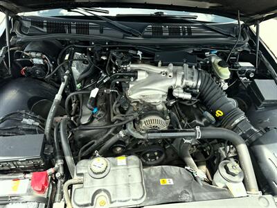 2003 Mercury Marauder   - Photo 37 - San J Uan, TX 78589
