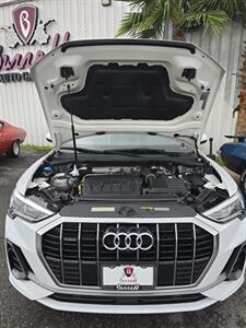 2020 Audi Q3 quattro S line Prestige 45 TFSI   - Photo 21 - San J Uan, TX 78589