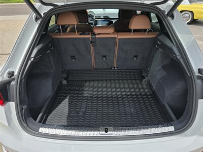 2020 Audi Q3 quattro S line Prestige 45 TFSI   - Photo 14 - San J Uan, TX 78589