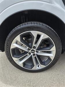 2020 Audi Q3 quattro S line Prestige 45 TFSI   - Photo 16 - San J Uan, TX 78589