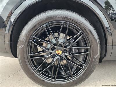 2024 Porsche Cayenne Coupe   - Photo 28 - San Juan, TX 78589