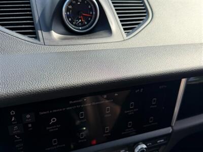 2021 Porsche Macan S   - Photo 26 - San Juan, TX 78589