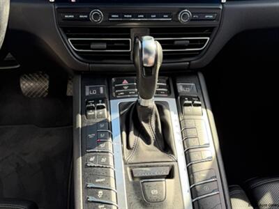 2021 Porsche Macan S   - Photo 19 - San Juan, TX 78589