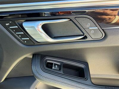 2021 Porsche Macan S   - Photo 40 - San Juan, TX 78589