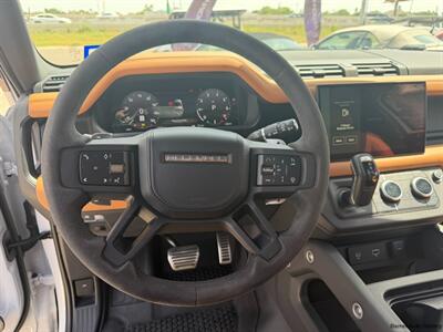 2023 Land Rover Defender 90 V8  SUPERCHARGED - Photo 19 - San Juan, TX 78589