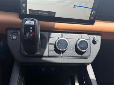 2023 Land Rover Defender 90 V8  SUPERCHARGED - Photo 26 - San Juan, TX 78589