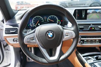 2019 BMW 7 Series 740i xDrive   - Photo 34 - San J Uan, TX 78589