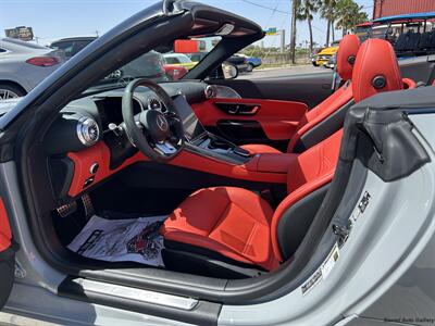 2023 Mercedes-Benz AMG SL 43   - Photo 16 - San Juan, TX 78589