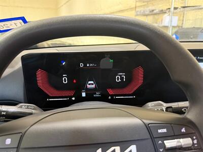 2025 Kia K4 LX   - Photo 13 - San Juan, TX 78589