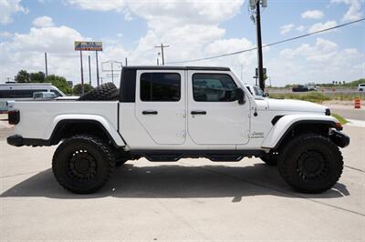 2022 Jeep Gladiator Overland   - Photo 19 - San J Uan, TX 78589