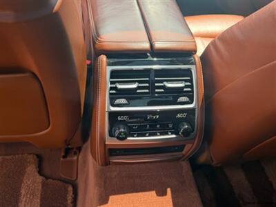 2016 BMW 750i xDrive  INDIVIDUAL - Photo 28 - San Juan, TX 78589