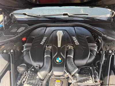 2016 BMW 750i xDrive  INDIVIDUAL - Photo 40 - San Juan, TX 78589