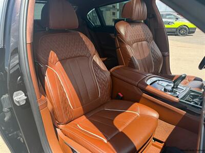 2016 BMW 750i xDrive  INDIVIDUAL - Photo 37 - San Juan, TX 78589