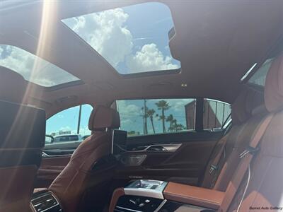 2016 BMW 750i xDrive  INDIVIDUAL - Photo 32 - San Juan, TX 78589