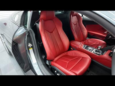 2017 Audi R8 5.2 quattro V10  Coupe - Photo 20 - San Juan, TX 78589