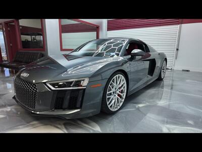 2017 Audi R8 5.2 quattro V10  Coupe - Photo 1 - San Juan, TX 78589