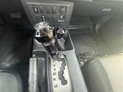 2013 Toyota FJ Cruiser   - Photo 33 - San J Uan, TX 78589