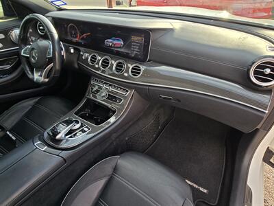 2018 Mercedes-Benz AMG E 63 S   - Photo 48 - San J Uan, TX 78589