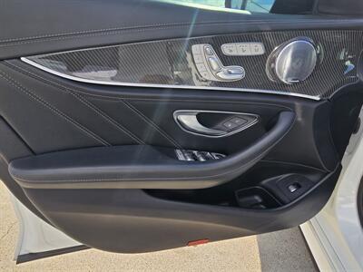 2018 Mercedes-Benz AMG E 63 S   - Photo 35 - San J Uan, TX 78589