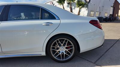 2019 Mercedes-Benz AMG S 63   - Photo 13 - San J Uan, TX 78589