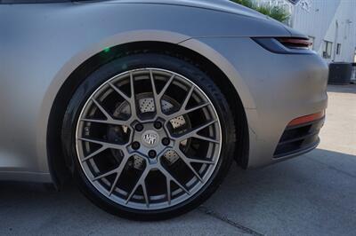 2020 Porsche 911 Carrera Cabriolet   - Photo 8 - San J Uan, TX 78589