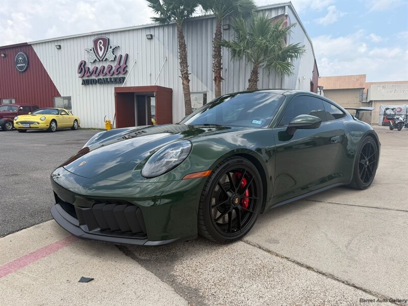 2026 Porsche 911 Carrera 4 GTS   - Photo 1 - San Juan, TX 78589