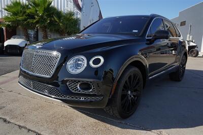 2017 Bentley Bentayga W12   - Photo 3 - San J Uan, TX 78589