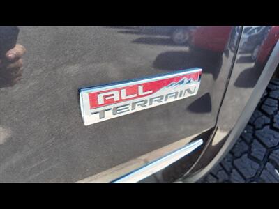 2015 GMC Sierra 1500 SLT  z71 4x4 - Photo 20 - San Juan, TX 78589