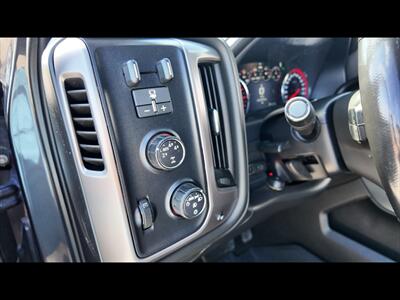 2015 GMC Sierra 1500 SLT  z71 4x4 - Photo 14 - San Juan, TX 78589