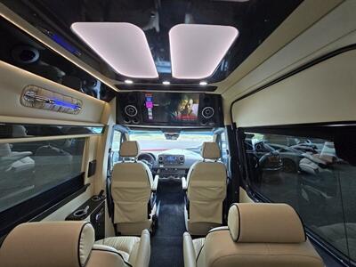 2022 Mercedes-Benz Sprinter 2500  Ultimate Toys - Photo 43 - San J Uan, TX 78589
