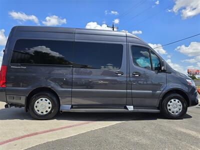 2022 Mercedes-Benz Sprinter 2500  Ultimate Toys - Photo 7 - San J Uan, TX 78589