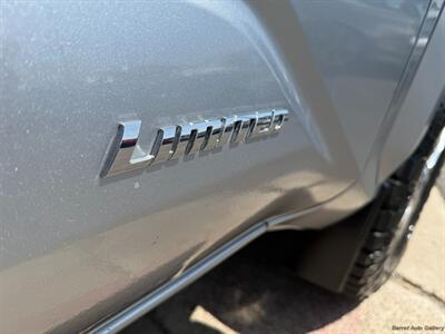 2025 Toyota Tacoma LIMITED   - Photo 38 - San Juan, TX 78589