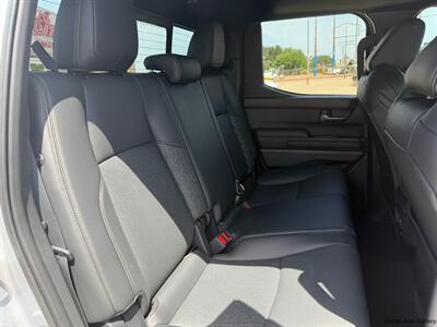 2025 Toyota Tacoma LIMITED   - Photo 37 - San Juan, TX 78589