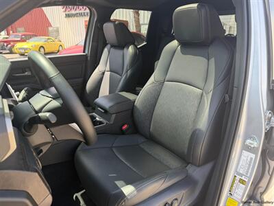 2025 Toyota Tacoma LIMITED   - Photo 2 - San Juan, TX 78589