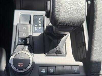 2025 Toyota Tacoma LIMITED   - Photo 28 - San Juan, TX 78589
