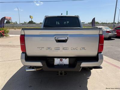 2025 Toyota Tacoma LIMITED   - Photo 5 - San Juan, TX 78589
