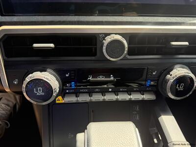 2025 Toyota Tacoma LIMITED   - Photo 26 - San Juan, TX 78589